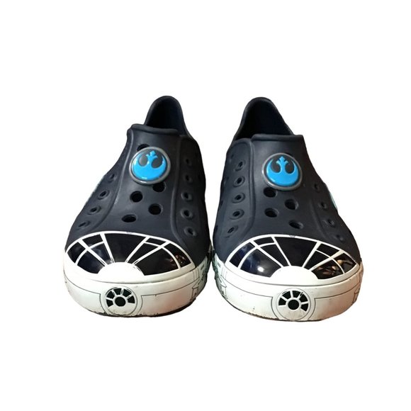 Crocs Bump It Shoes Little Boy Size 12C Blue Star Wars Millennium Falcon Sneaker - Picture 2 of 10